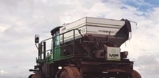 Transformar pulverizados autopropelido em distribuidor a lanço proporciona ganhos de até 80%, garante MP Agro