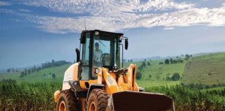 CASE leva à Agrishow Experience a eficiência dos equipamentos de construção no campo