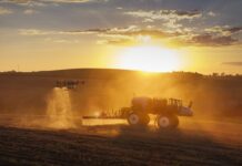 Agrishow 2026 – Pulverização foi enfatiza pela New Holland entre suas soluções integradas